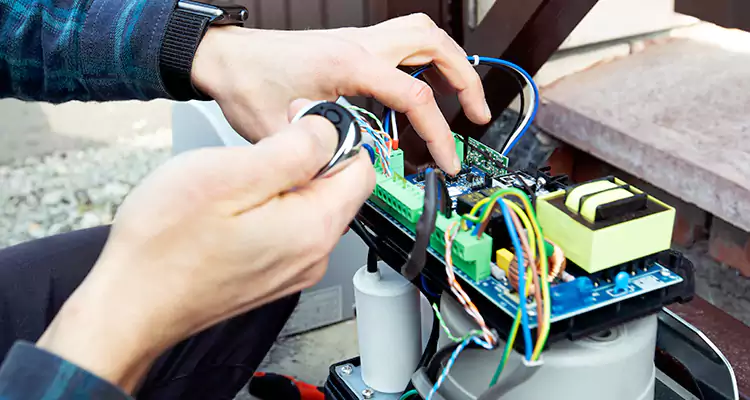 Automatic Driveway Gate Repair in Palm River-Clair Mel, FL