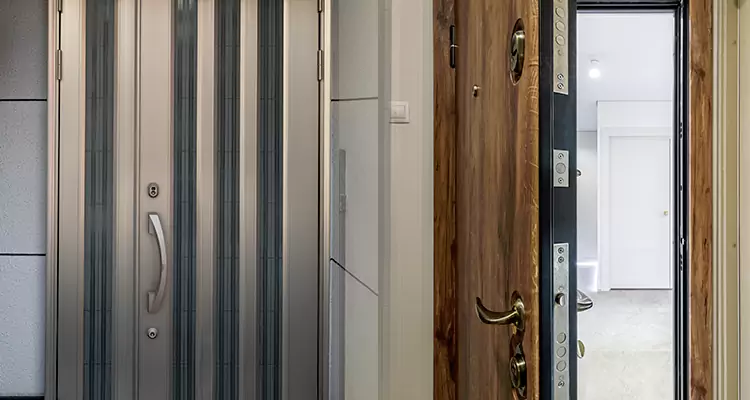 Burglar Proof Front Door Repair in Palm River-Clair Mel, FL