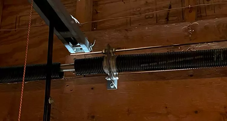 Garage Door Lift Cable Replacement in Palm River-Clair Mel, FL