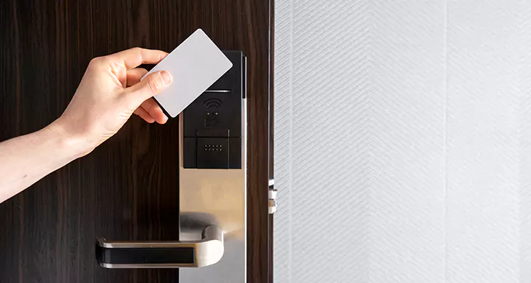 Why Choose Us for Hotel Keycard Lock Repair in Palm River-Clair Mel, FL?