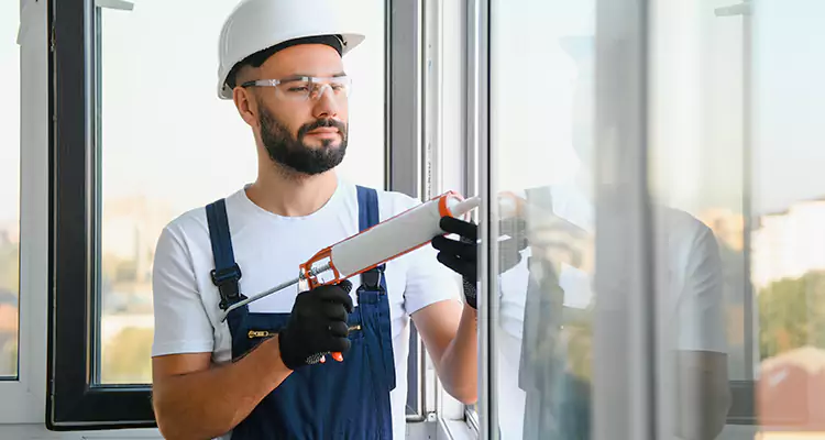 Retractable Screens Repair for Patio in Palm River-Clair Mel, FL