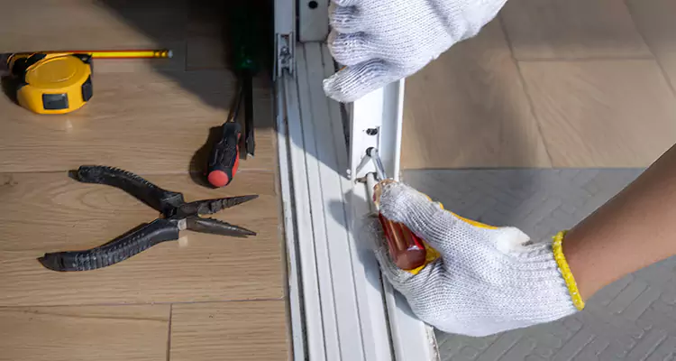 Screen Door Wheel Replacement in Palm River-Clair Mel, FL