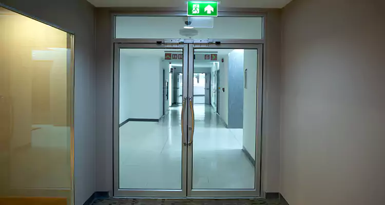 Emergency Glass Door Repair in Palm River-Clair Mel, FL