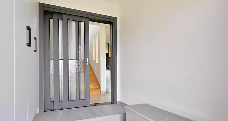 Affordable Sliding Glass Door Repair That Works in Palm River-Clair Mel, FL